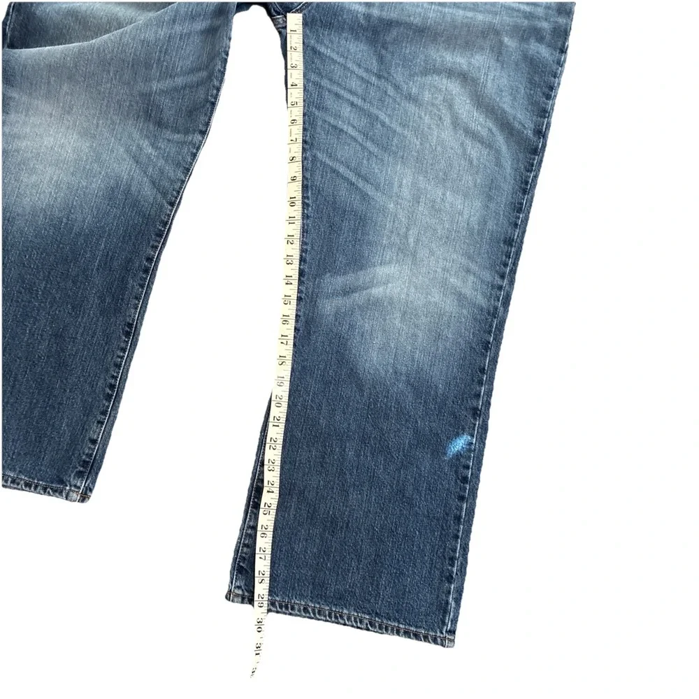 Cremieux Relaxed Fit Straight Jeans SZ 48/30 (29) Big & Tall Medium Wash EUC